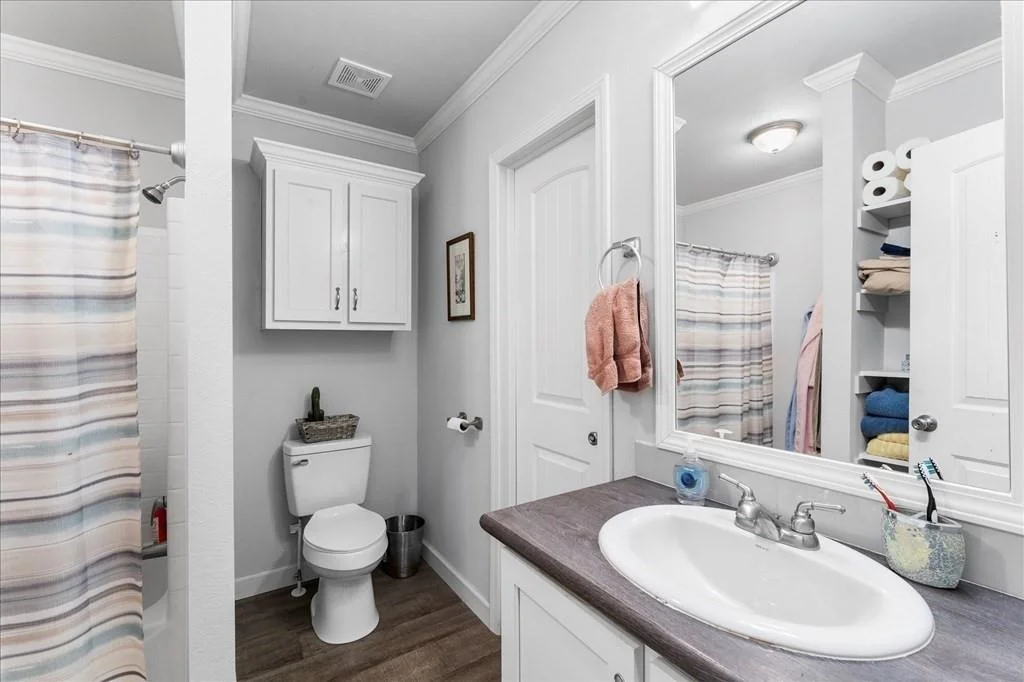 Photo of 1034 Pleasant Drive