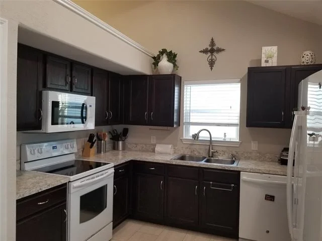 Photo of 4602 Ebb Tide Drive
