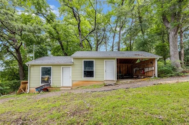 Photo of 447 County Road 4845