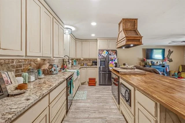 Photo of 352 Seaberry Loop