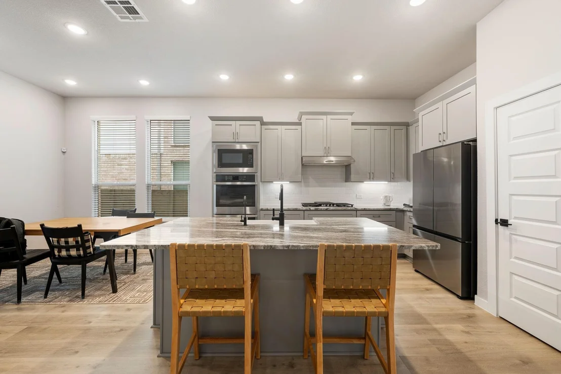 Photo of 3321 Scotsman Road