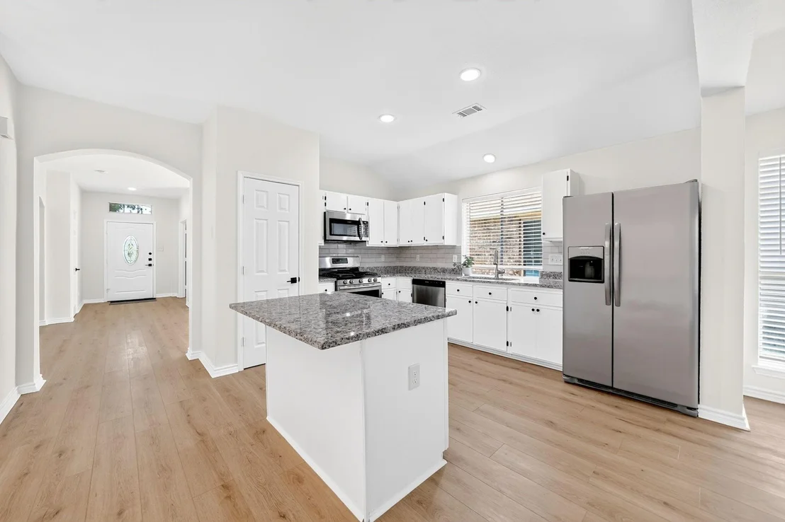 Photo of 7606 Harbor Drive