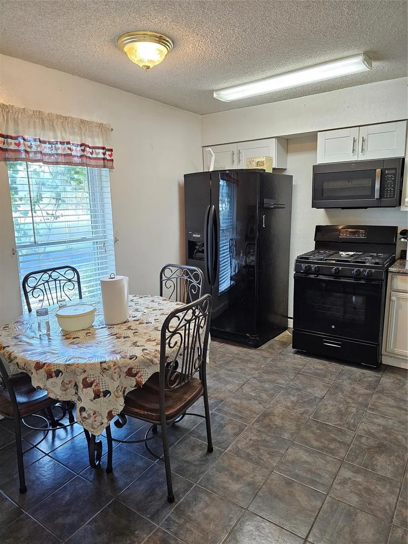 Photo of 5118 Brookview Circle