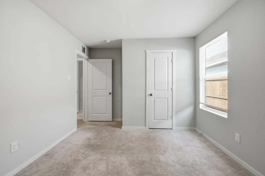 Photo of 205 Poplar Place
