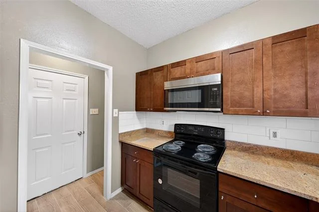 Photo of 1523 Collin Drive