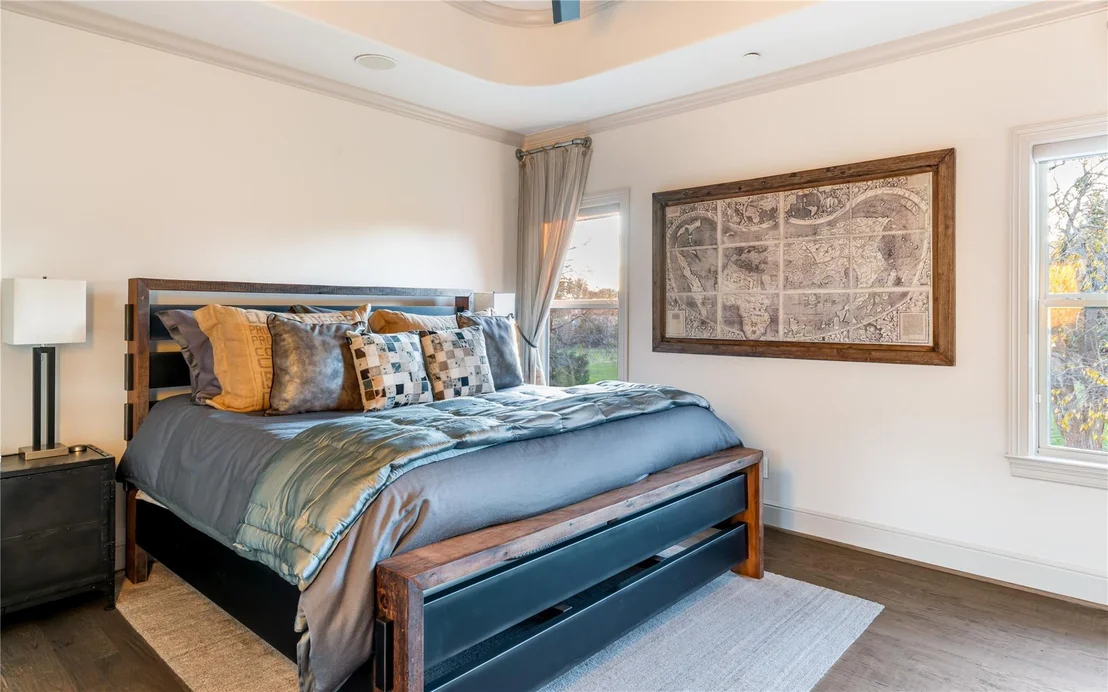 Photo of 2656 Twelve Oaks Lane