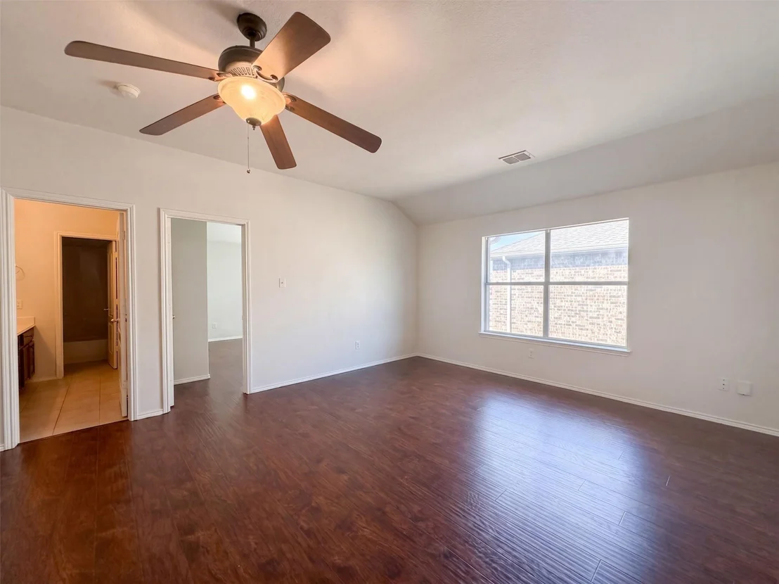 Photo of 1304 Grapevine Drive