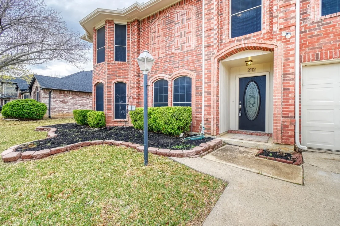 Photo of 2112 Meadowview Drive