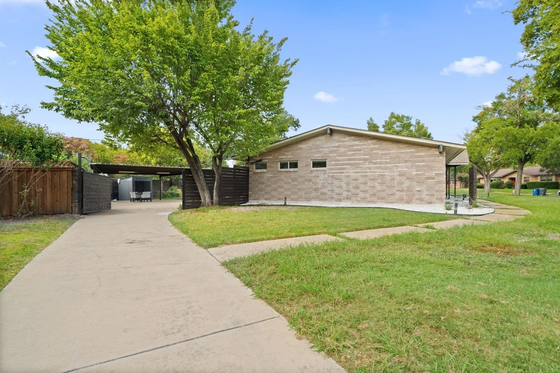 Photo of 3427 Saint Cloud Circle