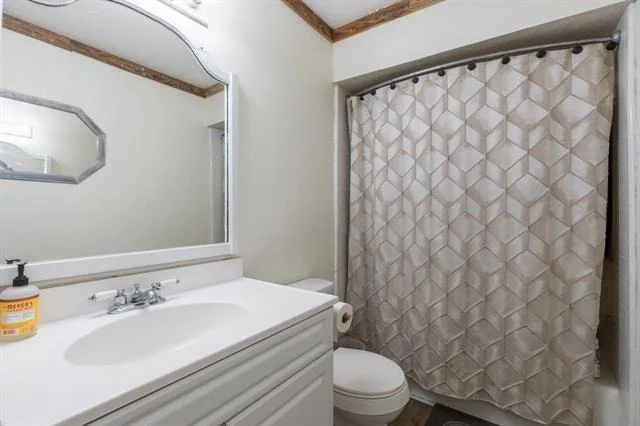 Photo of 513 Reeves Street