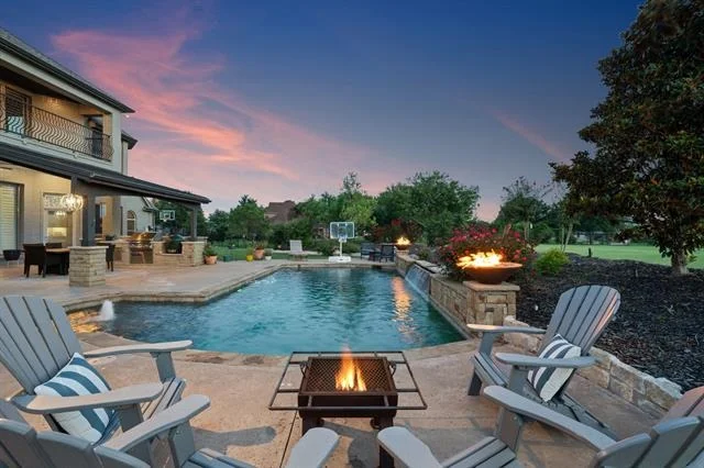 Photo of 1541 Winding Creek Road