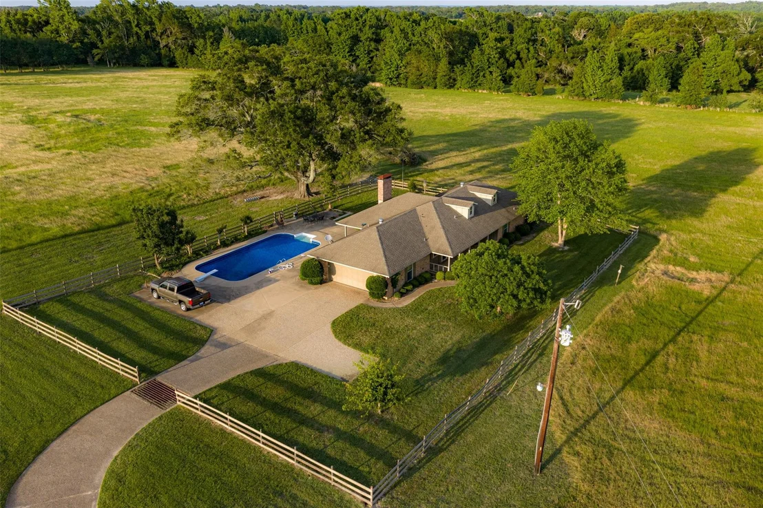 Photo of 13612 County Road 3900