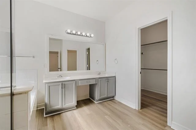 Photo of 910 W Bois D Arc Street