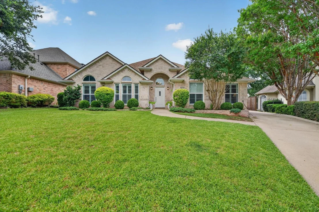 Photo of 2625 Juniper Lane
