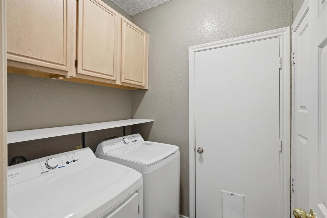 Photo of 609 Carette Drive
