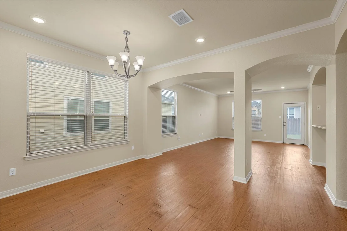 Photo of 10249 Biltmore Drive