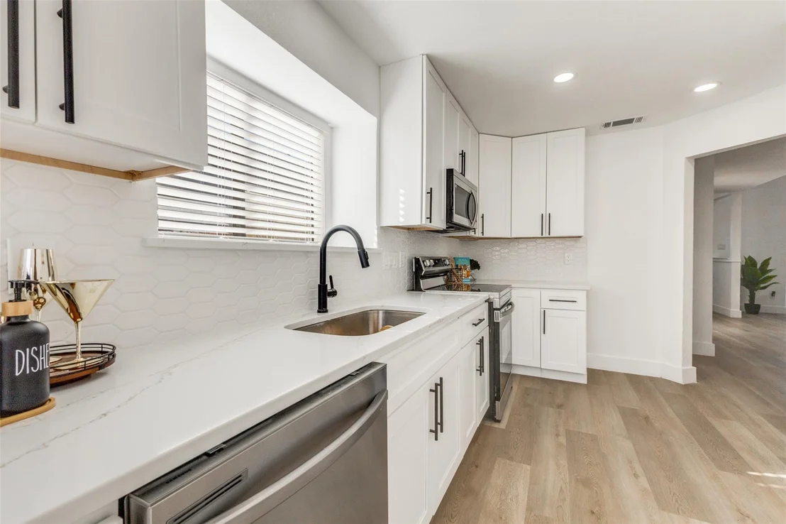 Photo of 1719 Doubletree Place