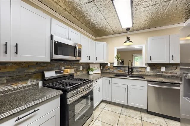 Photo of 1208 Darlene Lane