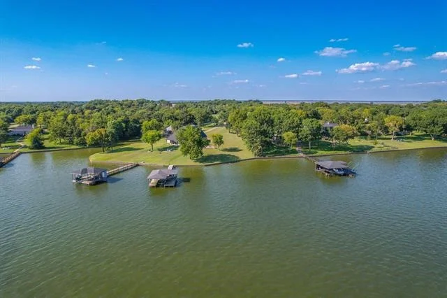 Photo of 626 Bay View Drive