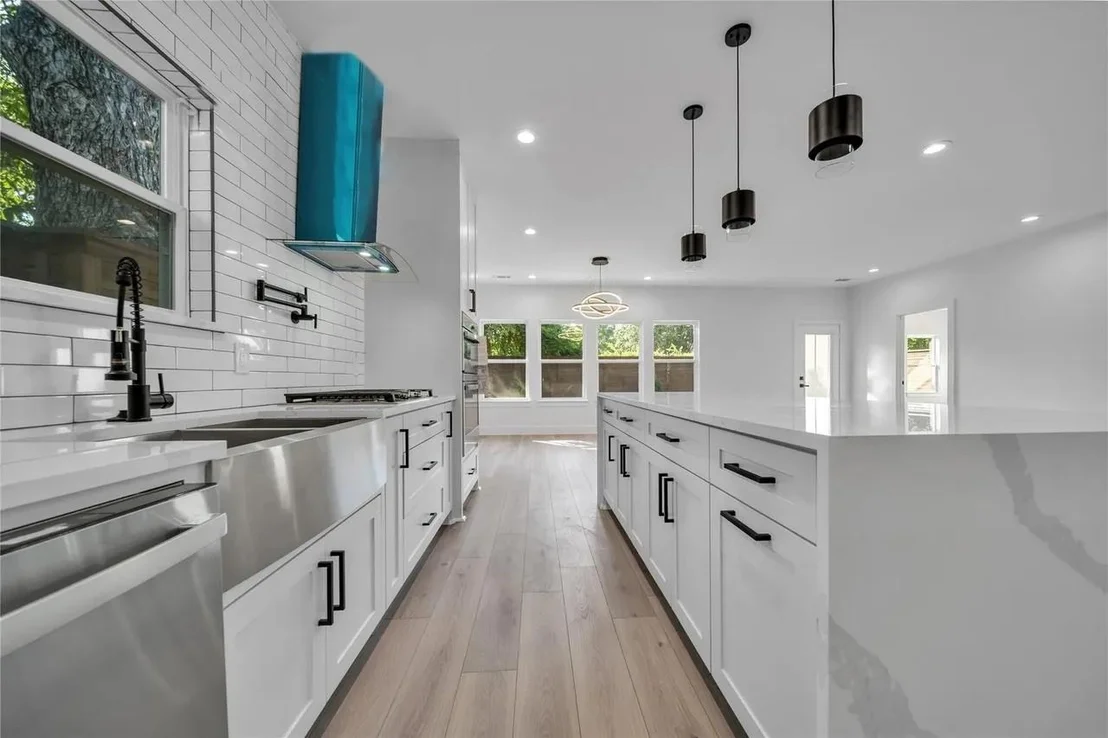 Photo of 2230 Garden Drive
