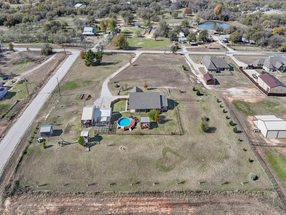 Photo of 737 County Road 4699