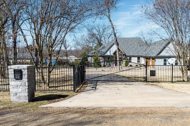 Photo of 25 Carson Road
