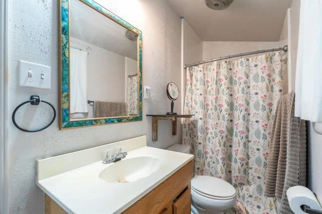 Photo of 513 Reeves Street