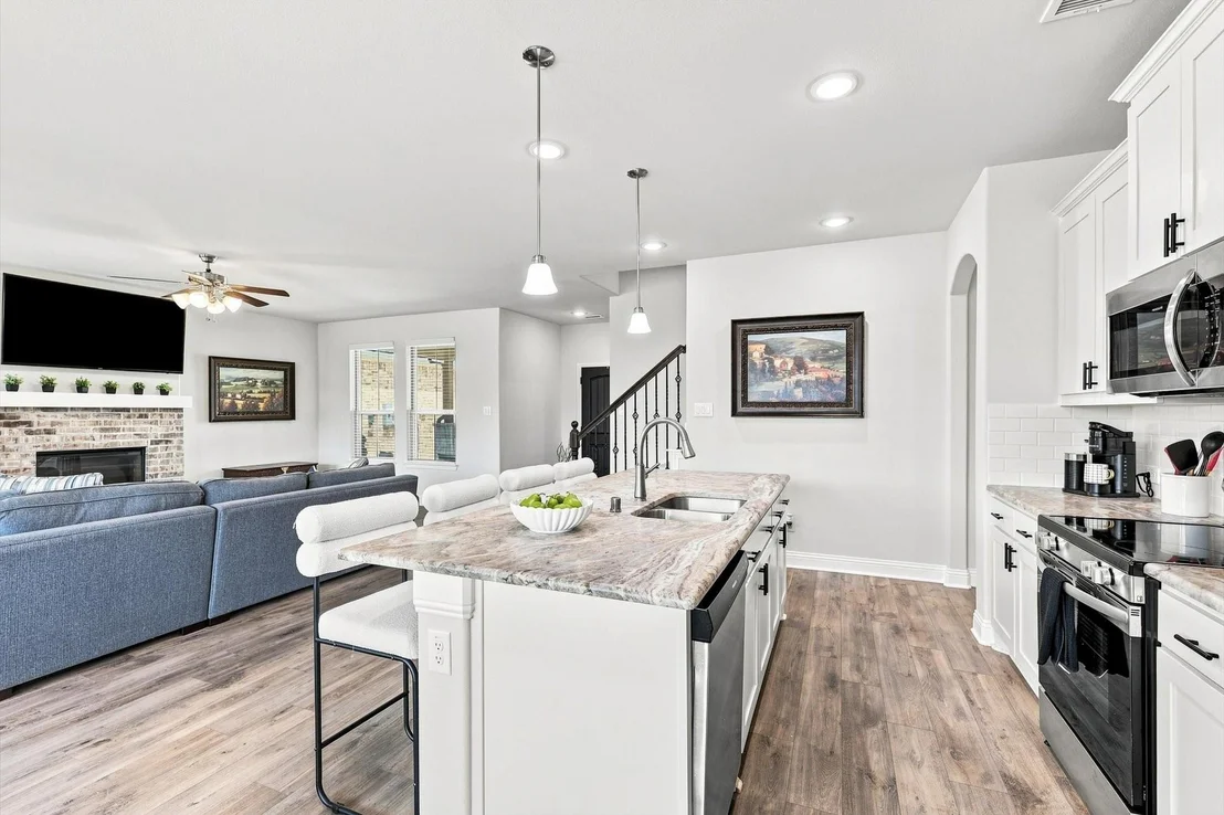 Photo of 401 Llano Lane