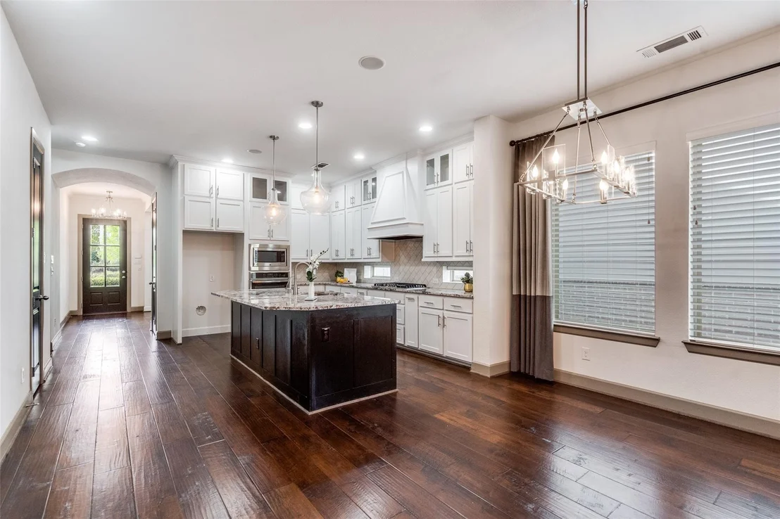 Photo of 7400 Wescott Lane