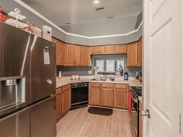 Photo of 4520 Wedgecrest Drive