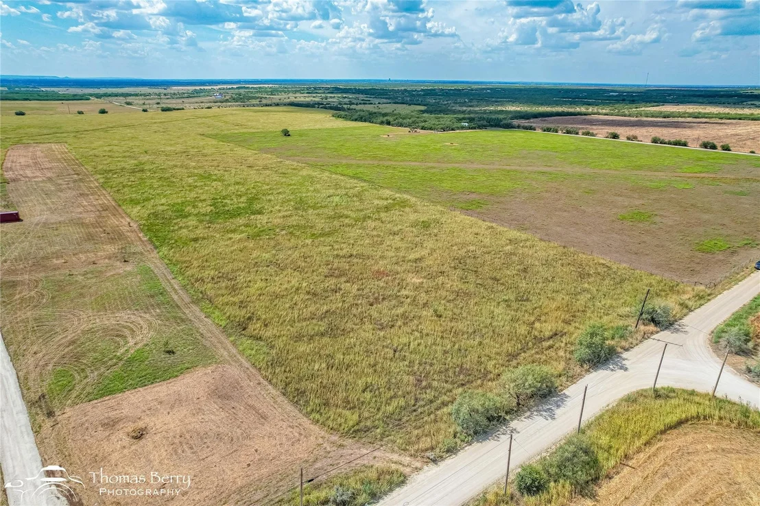 Photo of 5805 County Road 223