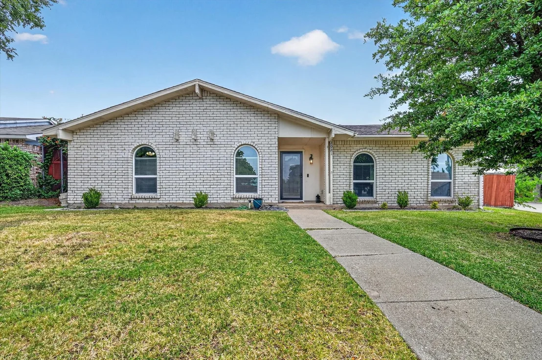 Photo of 2021 Emory Oak Drive