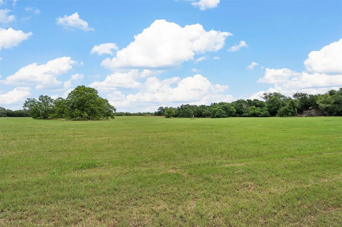 Photo of 654 County Road 473
