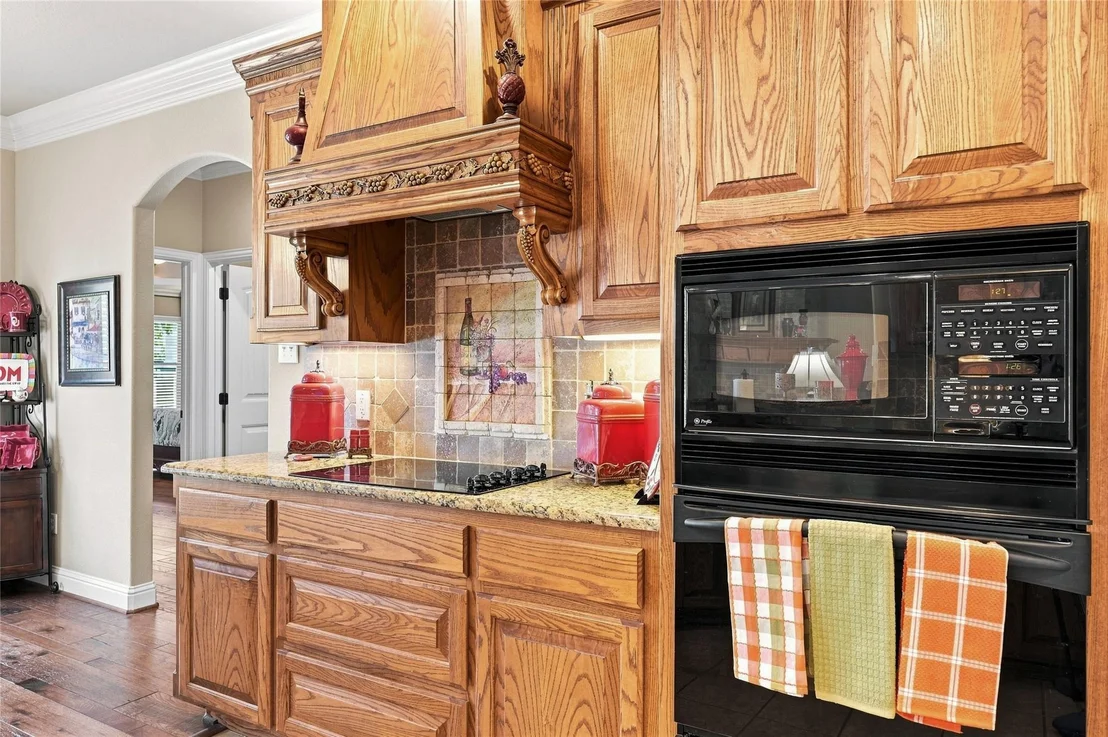Photo of 6909 Westover Drive