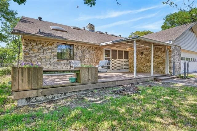 Photo of 301 County Road 3330