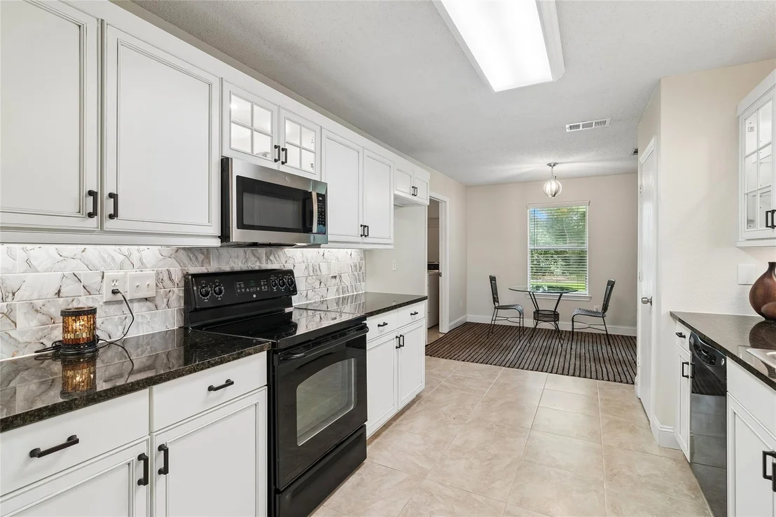Photo of 855 Cross Timbers Drive