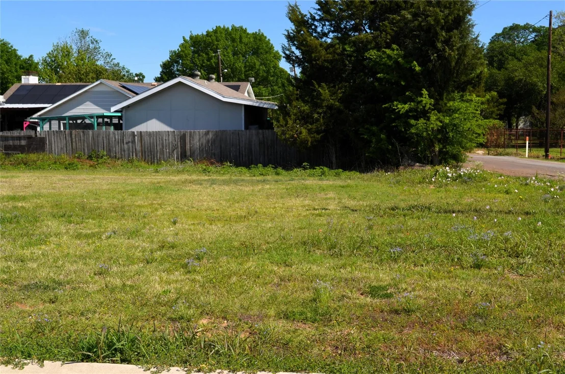 Photo of 306 Preston Road