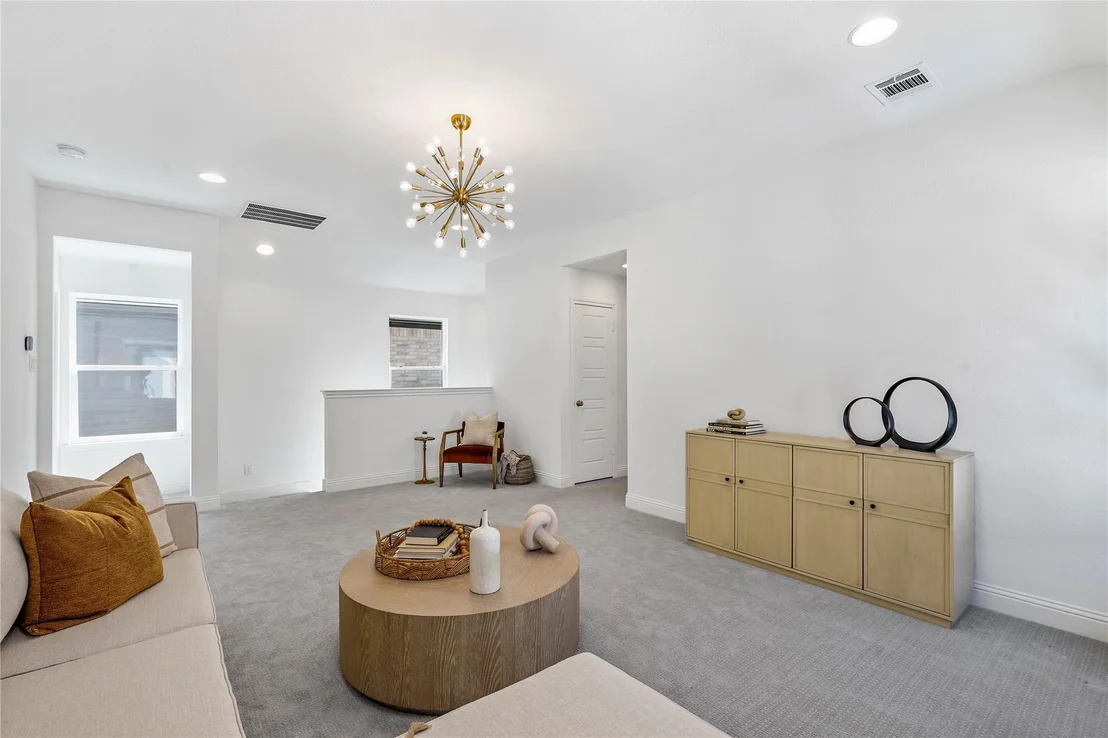 Photo of 406 Sunset Lane