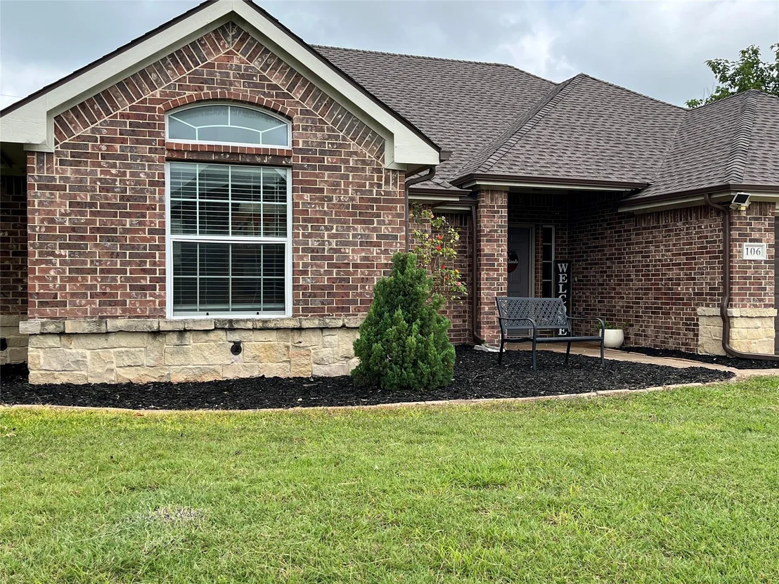 Photo of 106 Meadowlark Drive