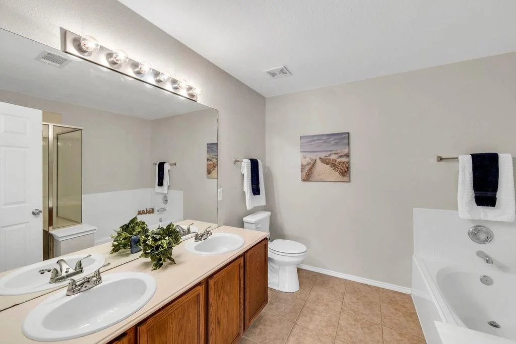 Photo of 1320 Periwinkle Drive