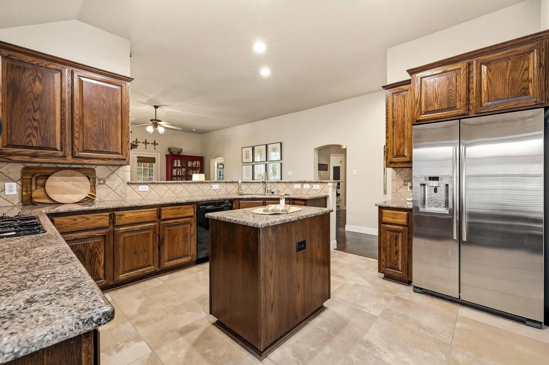 Photo of 7505 Willowbend Drive