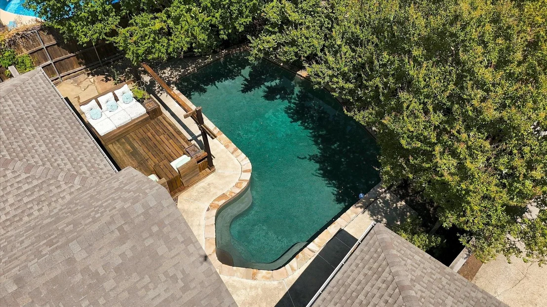 Photo of 2525 Eucalyptus Drive