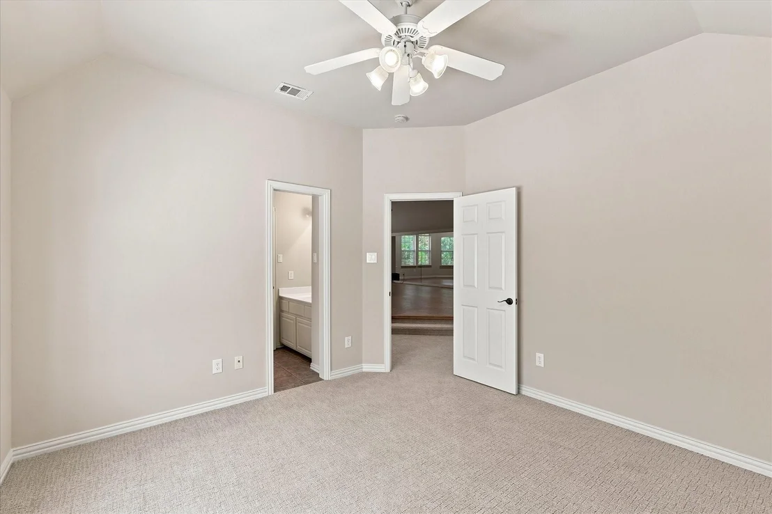 Photo of 708 Lakeway Drive