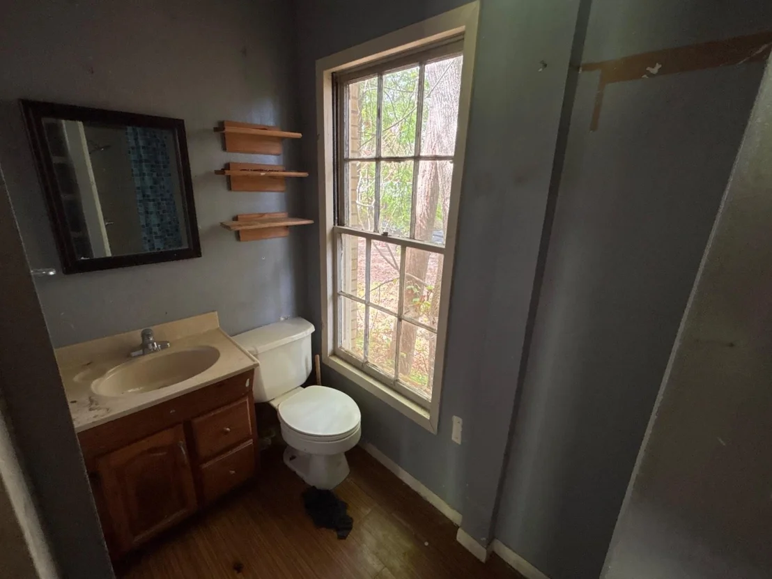 Photo of 212 Sunset Avenue