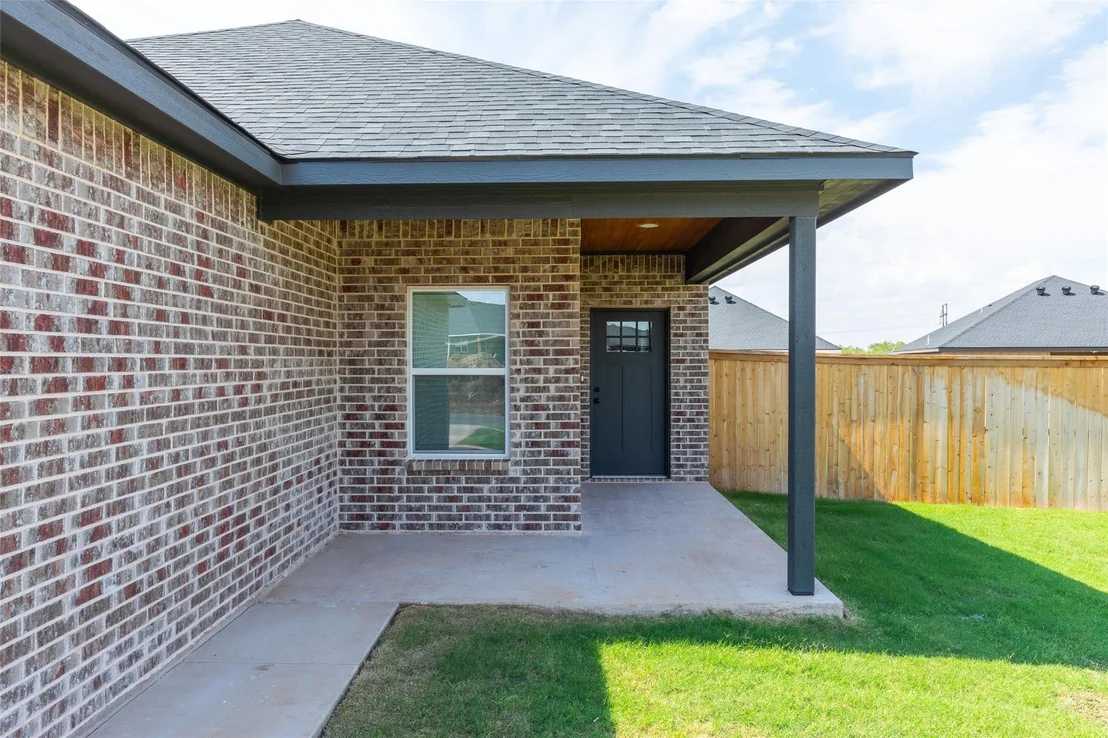 Photo of 7908 Freedom Crest Avenue