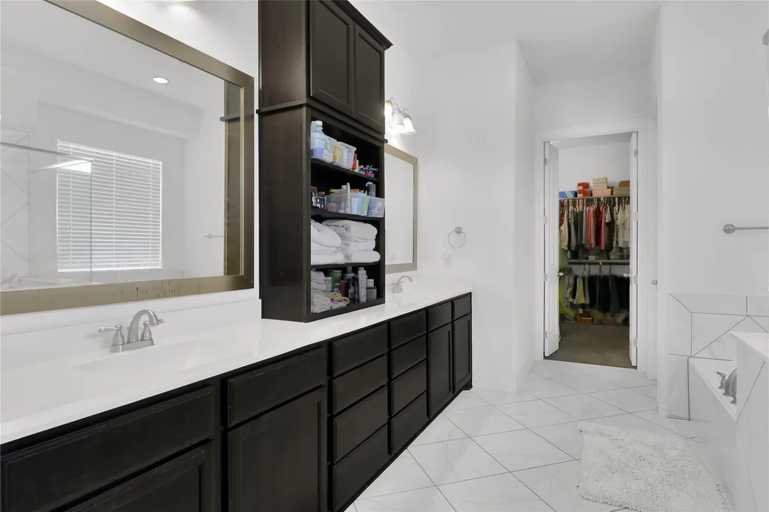 Photo of 4209 Whispering Willow Way
