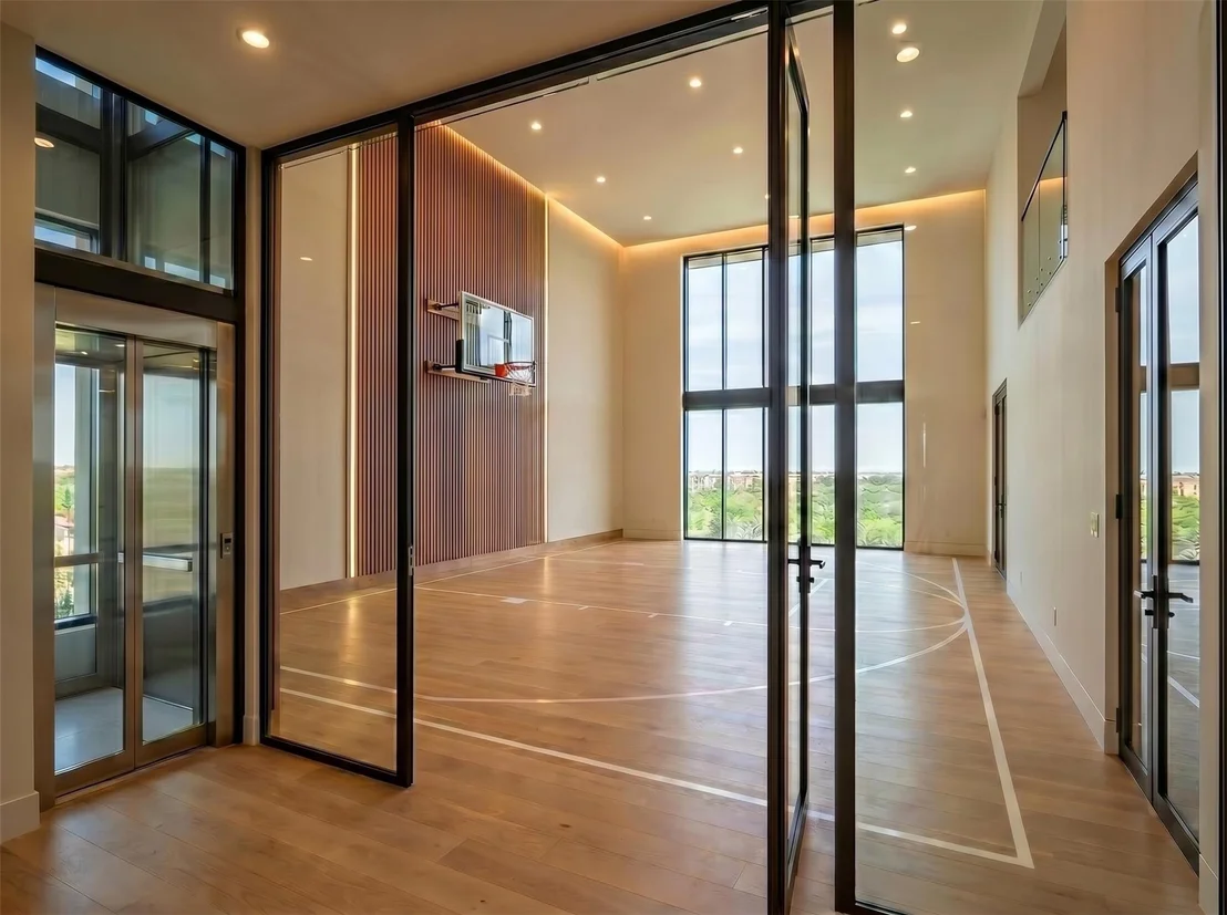Photo of 3980 Starling Drive