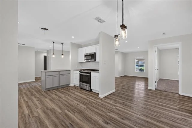 Photo of 3225 WENWOOD Road