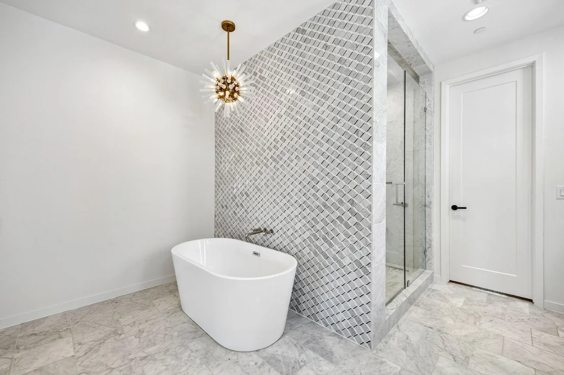 Photo of 4437 Grassmere Lane