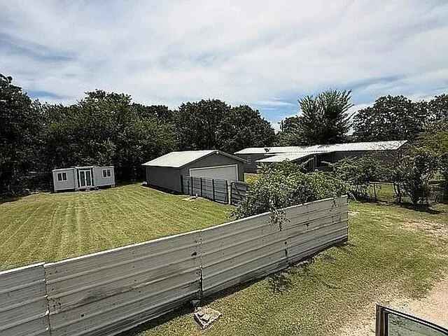 Photo of 1901 Elm Drive